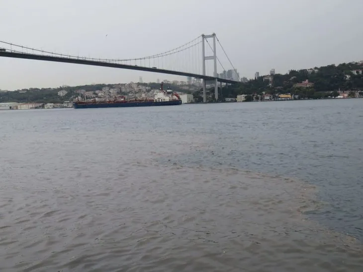 Yağmur sonrası İstanbul Boğazı’nda şok eden görüntü! Bu kadarına pes dedirtti
