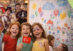 23 Nisan tatil mi, kamu kurumları kapalı mı? Resmi Gazete’de yayımlandı: O hatlar ücretsiz