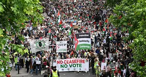 İngiltere Gazze için meydanlarda!