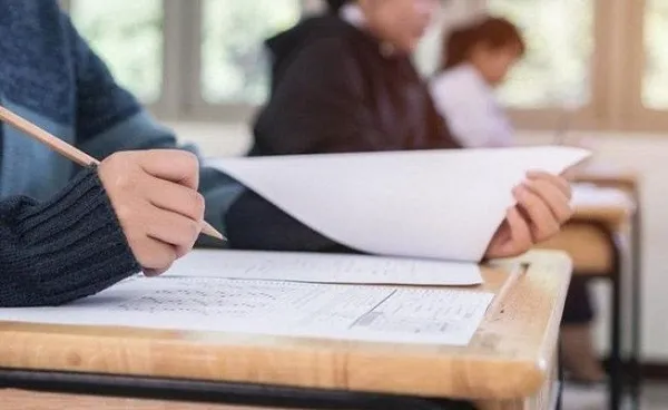 lise-yurt-basvuru-sonuclari-e-devlet-2023-2024-meb-lgs-parasiz-yatili-yurt-basvurulari-nereden-ogrenilir-isten-1693461703339.jpg Lise yurt başvuru sonuçları e-Okul 2023-2024 | MEB LGS parasız yatılı yurt başvuruları nereden öğrenilir, istenilen belgeler neler? Meb.gov.tr - 1