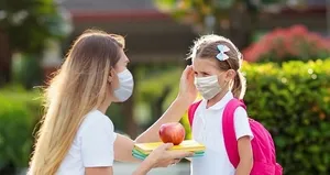 Koronavirüs çocukları da etkilemeye başladı