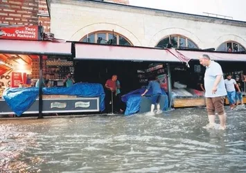 CHP'li İBB suya battı! Vatandaş Ekrem İmamoğlu'na sordu: Böyle mi çözdün?
