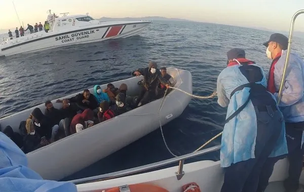 Son dakika | Yunanistan'ın ölüme sürüklediği göçmenleri Türkiye kurtardı - 1