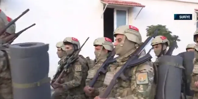 pkkypgye-karsi-askeri-hazirlik-suriye-kurtulus-cephesi-askerleri-olasi-operasyona-hazir-1634712057309.jpg PKK/YPG'ye karşı askeri hazırlık! Suriye Kurtuluş Cephesi askerleri olası operasyona hazır - 4