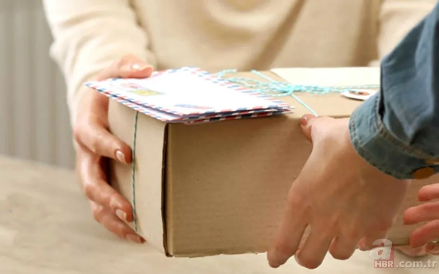 Bugün kargolar çalışıyor mu, kuryeler dağıtım yapacak mı? 30 Ağustos Zafer Bayramı'nda kargolar açık mı? PTT, Sürat, ARAS... 4