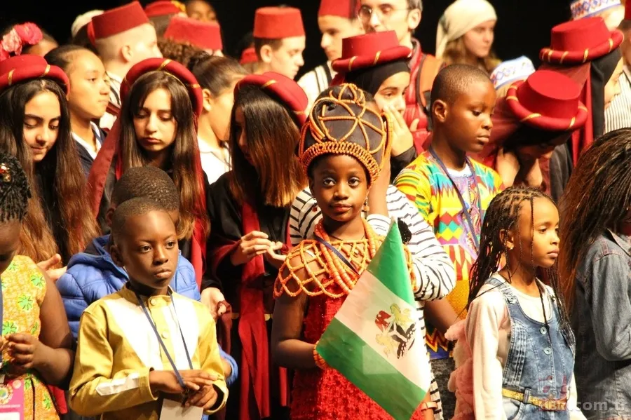 23 Nisan şiirleri ve sözleri! En güzel kısa 23 Nisan şiirleri! 2 kıtalık 23 Nisan şiirleri! 14