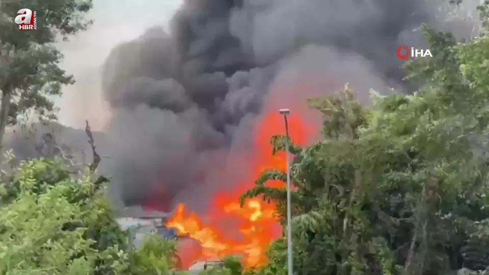 Malezya’da sanayi tesisinde yangın!