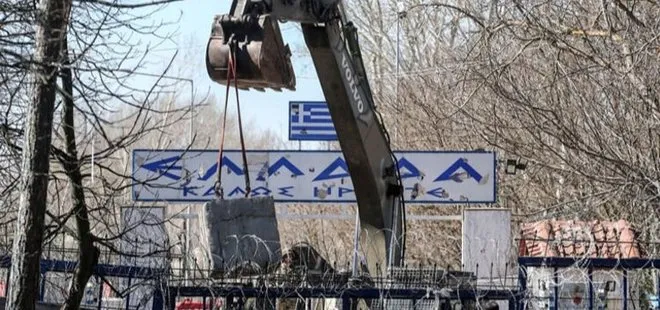 Yunanistan mültecilere karşı sınır kapısına beton bloklar yerleştirdi