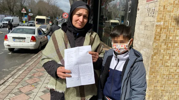 1647885297288.jpg Alışveriş yapan annesini bekliyordu! 9 yaşındaki çocuk tanımadığı kişi tarafından saldırıya uğradı - 4