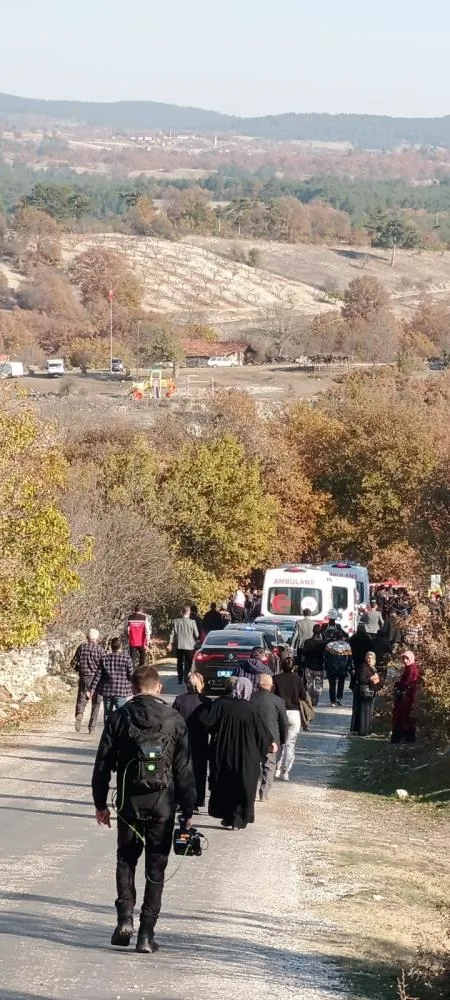 baskan-erdogandan-sehit-ailesine-bassagligi-mesaji-1668260023546.jpg Başkan Erdoğan'dan şehit ailesine başsağlığı mesajı! - 1