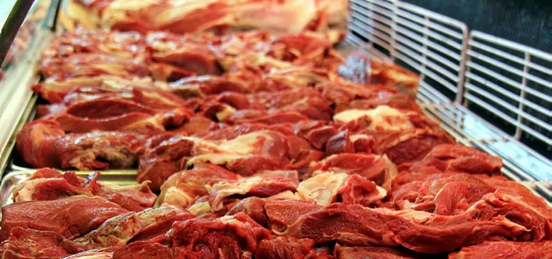 Ucuz et kasap ve marketlerde fiyatı indirdi