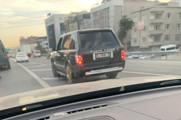 istanbulda-85-aylik-hamile-kadina-silah-ceken-maganda-3-gunde-tahliye-oldu-1671629895539.jpg İstanbul’da 8.5 aylık hamile kadına silah çeken maganda 3 günde tahliye oldu - 5