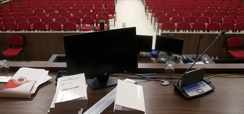 Son dakika: Firari Can Dündar'ın evini satın aldığı iddia edilen avukatların FETÖ davasında karar