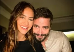 Ahmet Kural'dan dört kişilik mutlu aile pozu! Kemal ve Demir büyüyor...