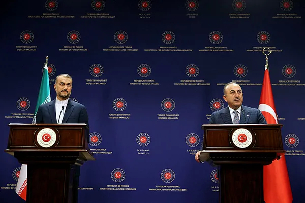 disisleri-bakani-mevlut-cavusoglundan-isvece-ikaz-ya-teroristlerin-dosedigi-bu-mayinlara-kurban-olacaklar-1673981029168.jpg Dışişleri Bakanı Mevlüt Çavuşoğlu'ndan İsveç’e ikaz: "Ya teröristlerin döşediği bu mayınlara kurban olacaklar..."