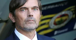 Phillip Cocu’dan yönetime şok talep!