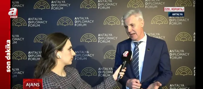 Letonya Savunma Bakanı Artis Pabriks A Haber’de