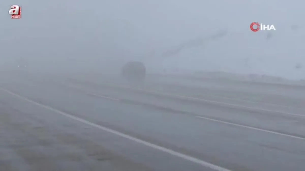 Kurubaş Geçidi'nde sis etkili oluyor