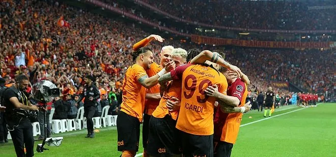 Galatasaray yönetimi derbi öncesi harekete geçti! Tüm oyunculara prim hazırlığı...