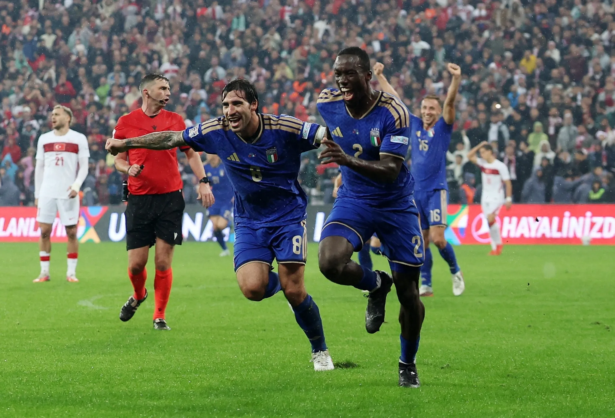 Galatasaray'dan İtalya çıkarması! Gündemde Michael Kayode var