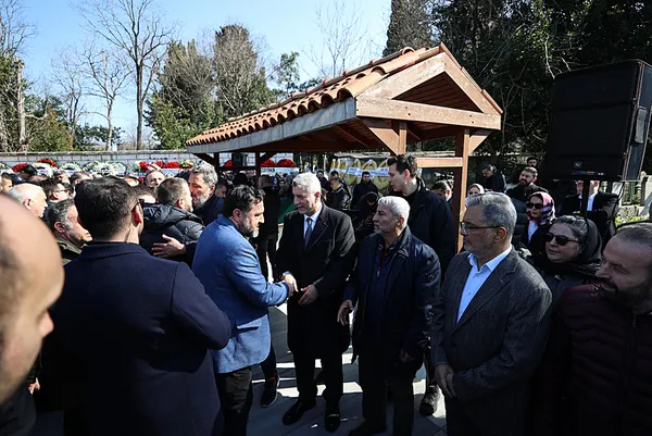 Ticaret Bakanı Bolat'ın acı günü! Baba Şevki Bolat toprağa verildi - 4