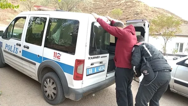 Aksaray'da film gibi operasyon! Kaçırılmak istenen genç kızı polis ekipleri son anda kurtardı - 1