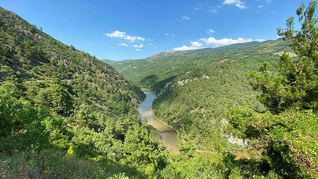 Bursa’da öldüren özçekim! 35 metrelik kayalıklardan düşerek can verdi - 3