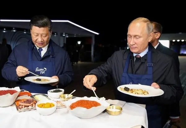 1647961645790.jpeg Putin'in yemeklerine özel önlem! Zehir testi yaptırıyor - 2