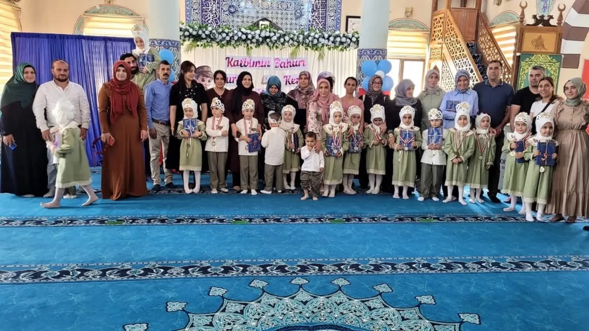 Bozdoğan'da 4-6 yaş Kuran Kursu öğrencilerinden yılsonu etkinliği