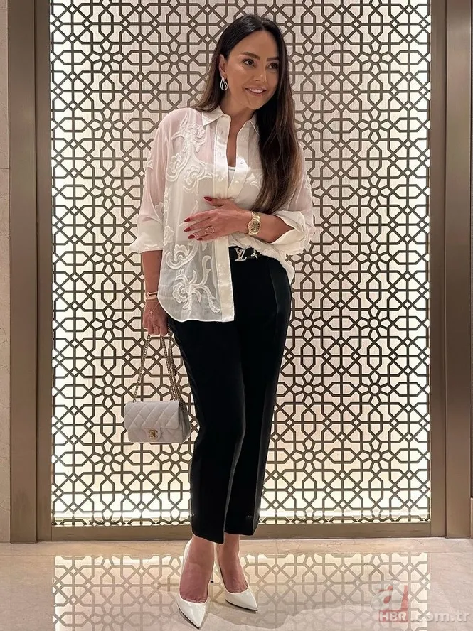 4. kez evlenen Ebru Gündeş'in sır gibi sakladığı kızı büyüdü! Alara annesinin küçüklüğüne benzetildi 2