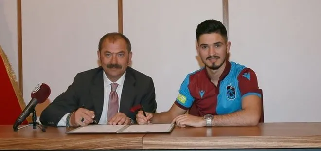 Trabzonspor Fıratcan Üzüm’e imza attırdı
