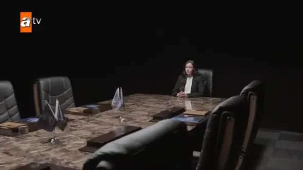 Holding İkinci Tanıtım