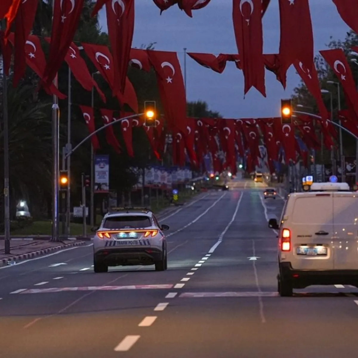 İstanbul'da bu yollara dikkat! İşte kapalı olacağı saat
