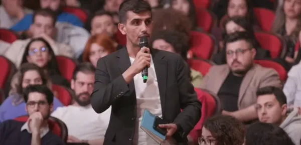 Babala TV’de Kılıçdaroğlu’na Diyarbakır annelerini ziyaret etmediği için tepki gösteren Umut Nimet Ataş’a HDPKK’dan tehdit: Yakın zamanda kafana sıkacağız