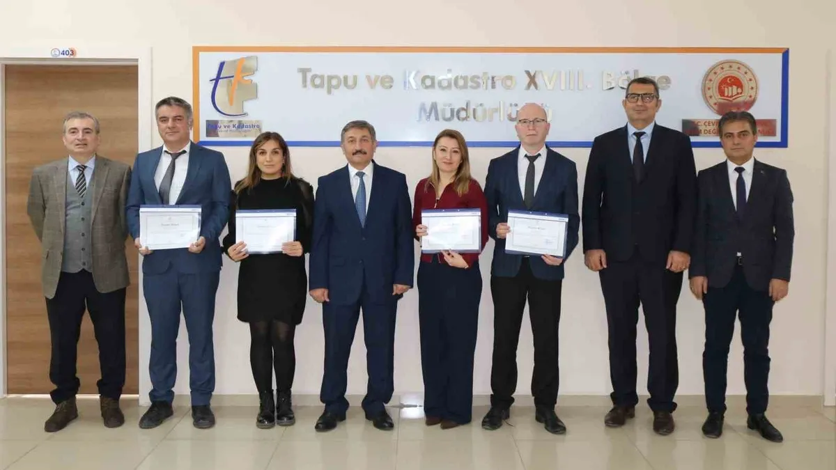 Memurun dikkati 20 milyonluk dolandırıcılığı engelledi