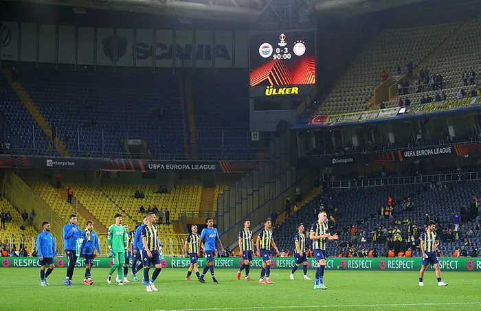 Olympiakos'un sahibi Vangelis Marinakis'ten Fenerbahçe galibiyeti sonrası skandal "İstanbul" açıklaması - 2