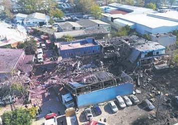Kazan bomba gibi patladı