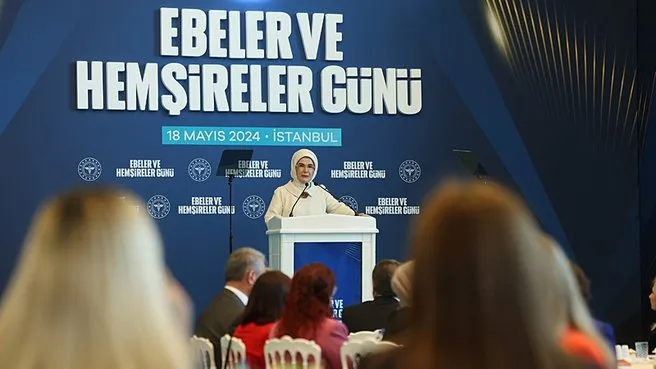 Emine Erdoğan sağlık çalışanlarıyla buluştu!