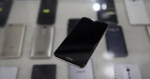 Cep telefonu ithalatında vergi düzenlemesine iptal