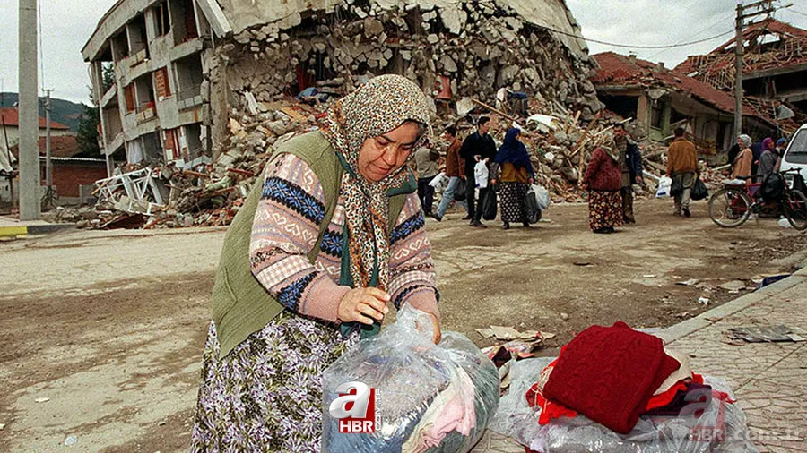 Düzce'de 22 yıl sonra korkutan deprem! 12 Kasım Düzce depreminde kaç kişi öldü, kaç şiddetinde oldu? 1