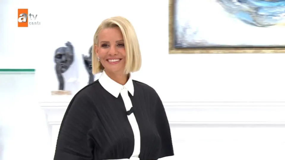 Esra Erol 2 Eylül Cuma tek parça izle