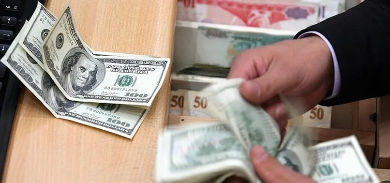 DOLAR GÜNE DENGELİ BAŞLADI