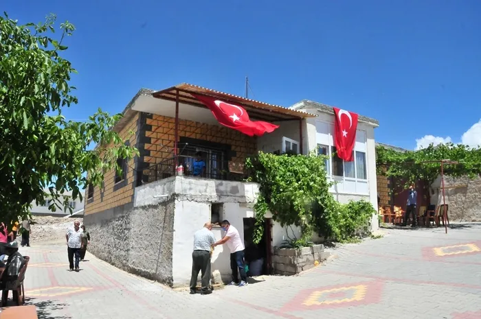 Mardin'de askeri araca kalleş saldırı: Piyade Astsubay Çavuş Cihan Çiftçibaşı şehit oldu - 5