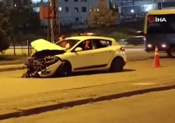Ankara'da otomobil ile dolmuş çarpıştı
