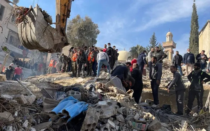 orta-doguda-gerilim-tirmaniyor-biden-gelismeleri-takip-icin-tatilini-kesip-beyaz-saraya-donuyor-1713034844611.jpeg ABD ve İsrail'de savaş alarmı! Orta Doğu'da gerilim: Biden gelişmeleri takip için tatilini kesip Beyaz Saray'a döndü - 2