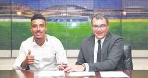 Dirar imzaladı sıra Isla’da