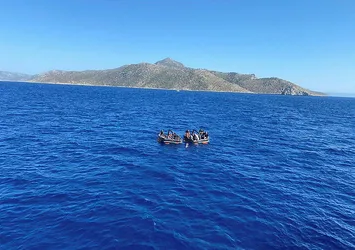 Datça’da 21 düzensiz göçmen kurtarıldı