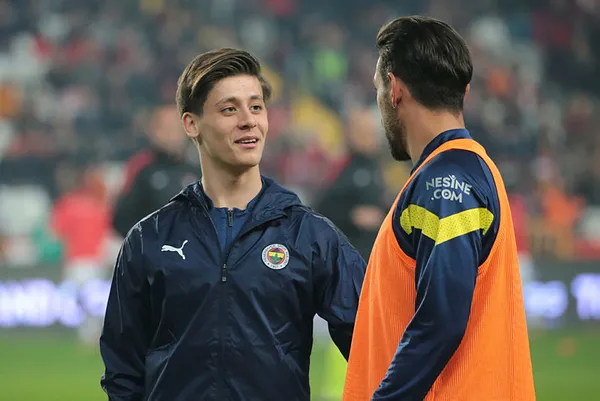 Batshuayi maçı çevirdi! Antalyaspor - Fenerbahçe: 1-2 MAÇ SONUCU ÖZET