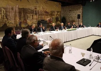Başbakan Yıldırım iş dünyası ile buluştu