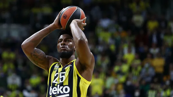 1656085683629.jpg Eski Fenerbahçeli Galatasaray'a imza attı! 24 yaşındaki oyuncu resmen Aslan - 1